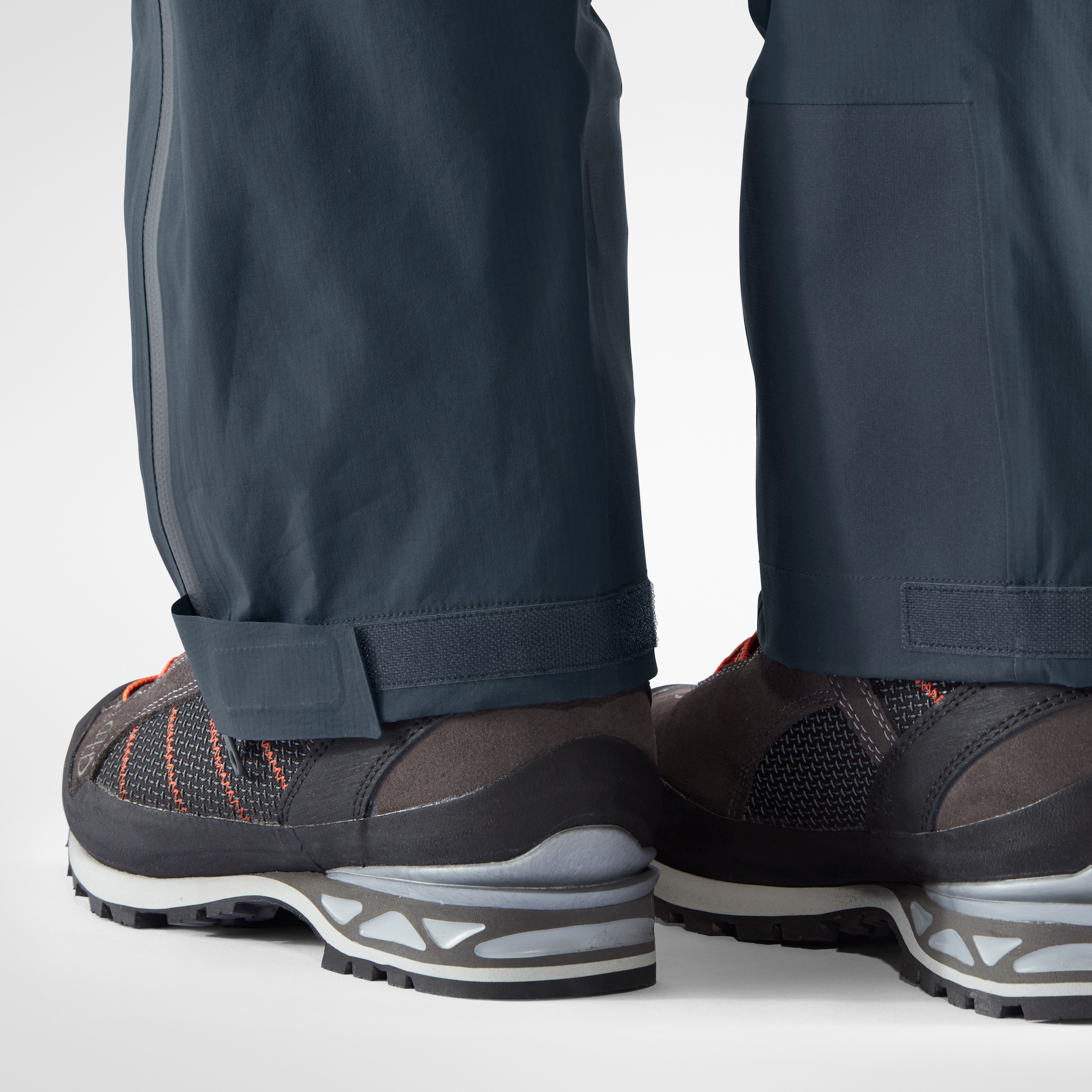 10859-bergtagen-lite-eco-shell-trousers-m–1.jpg