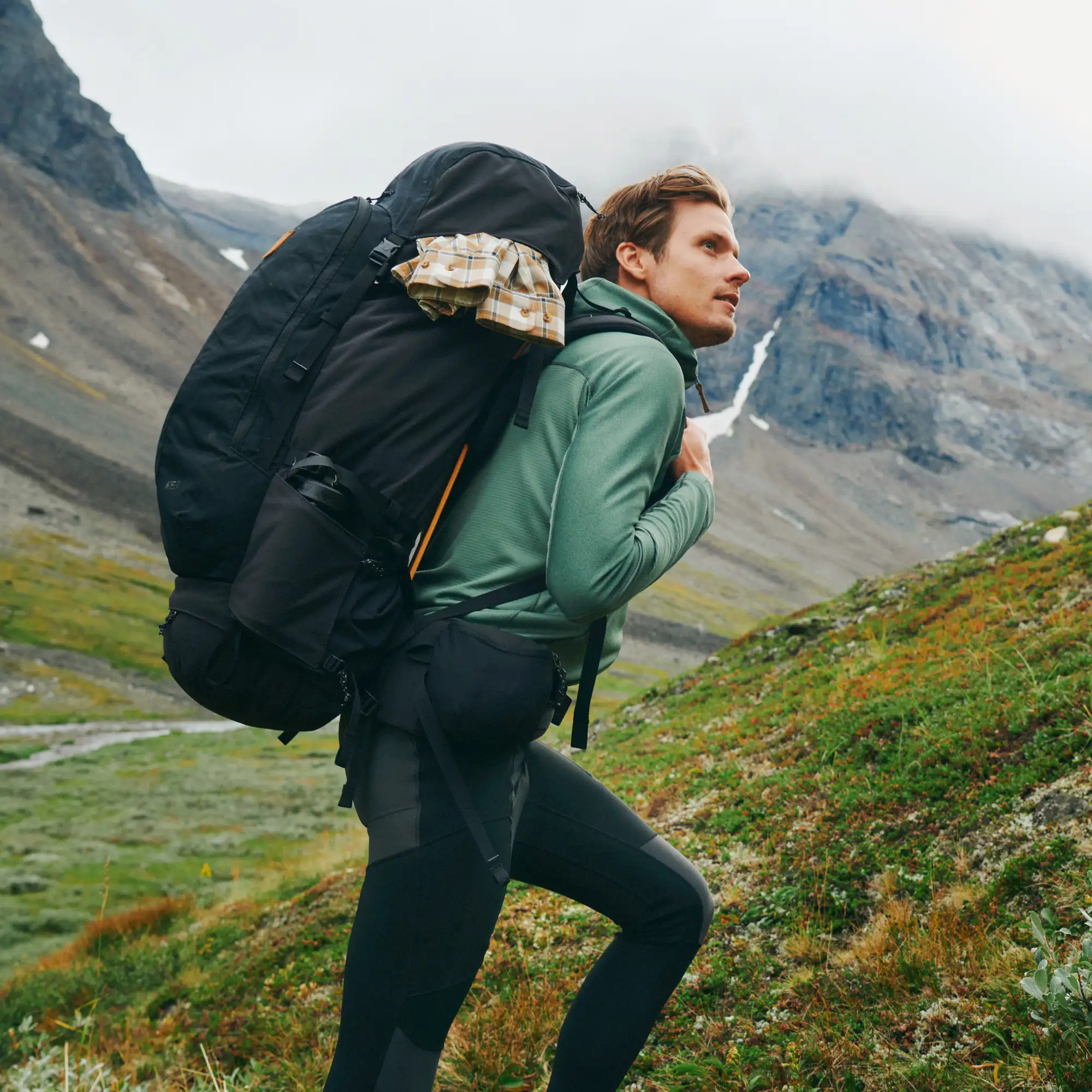 1115-abisko-trail-fleece-m–1.jpg