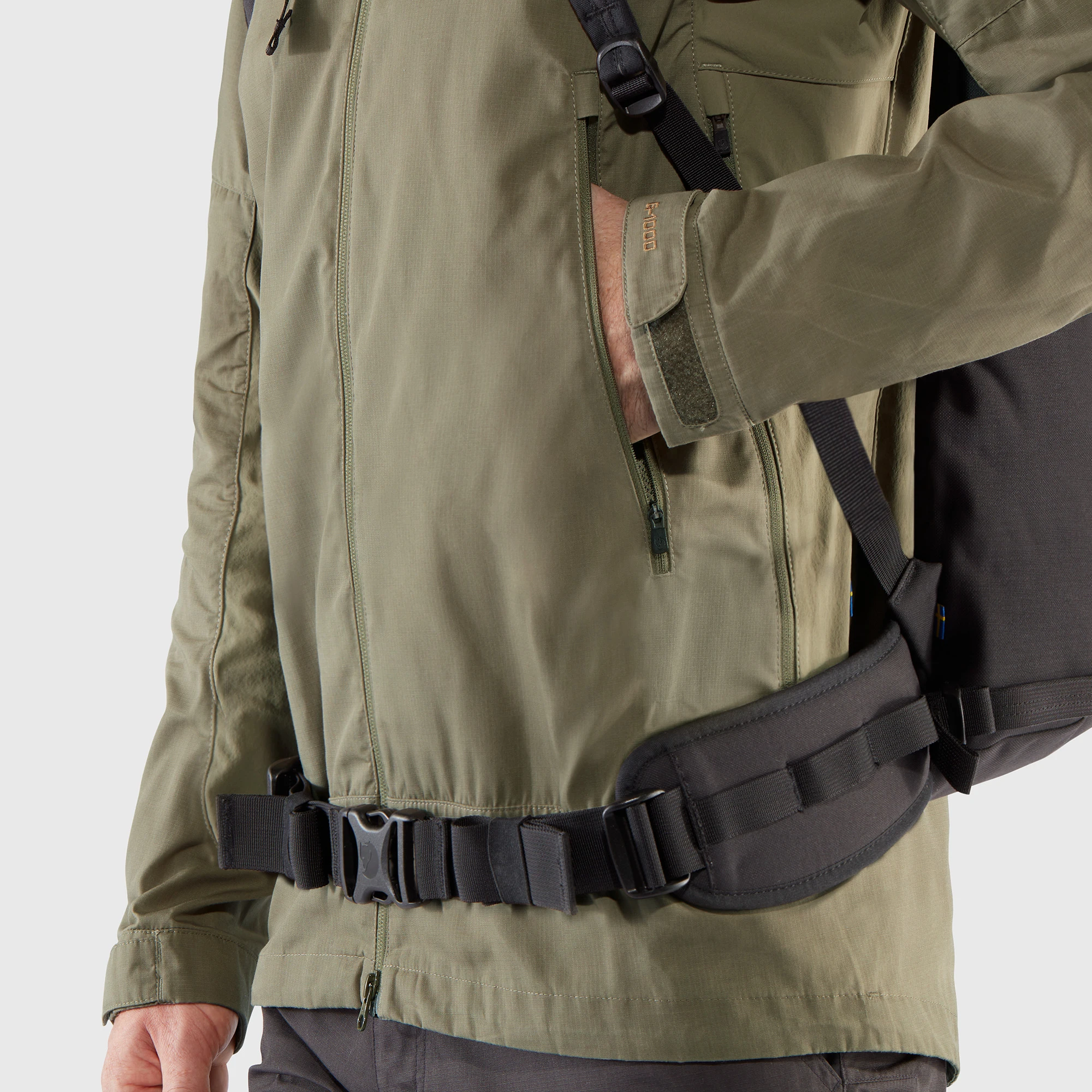 1156-abisko-lite-trekkang-jacket-m–1.jpg