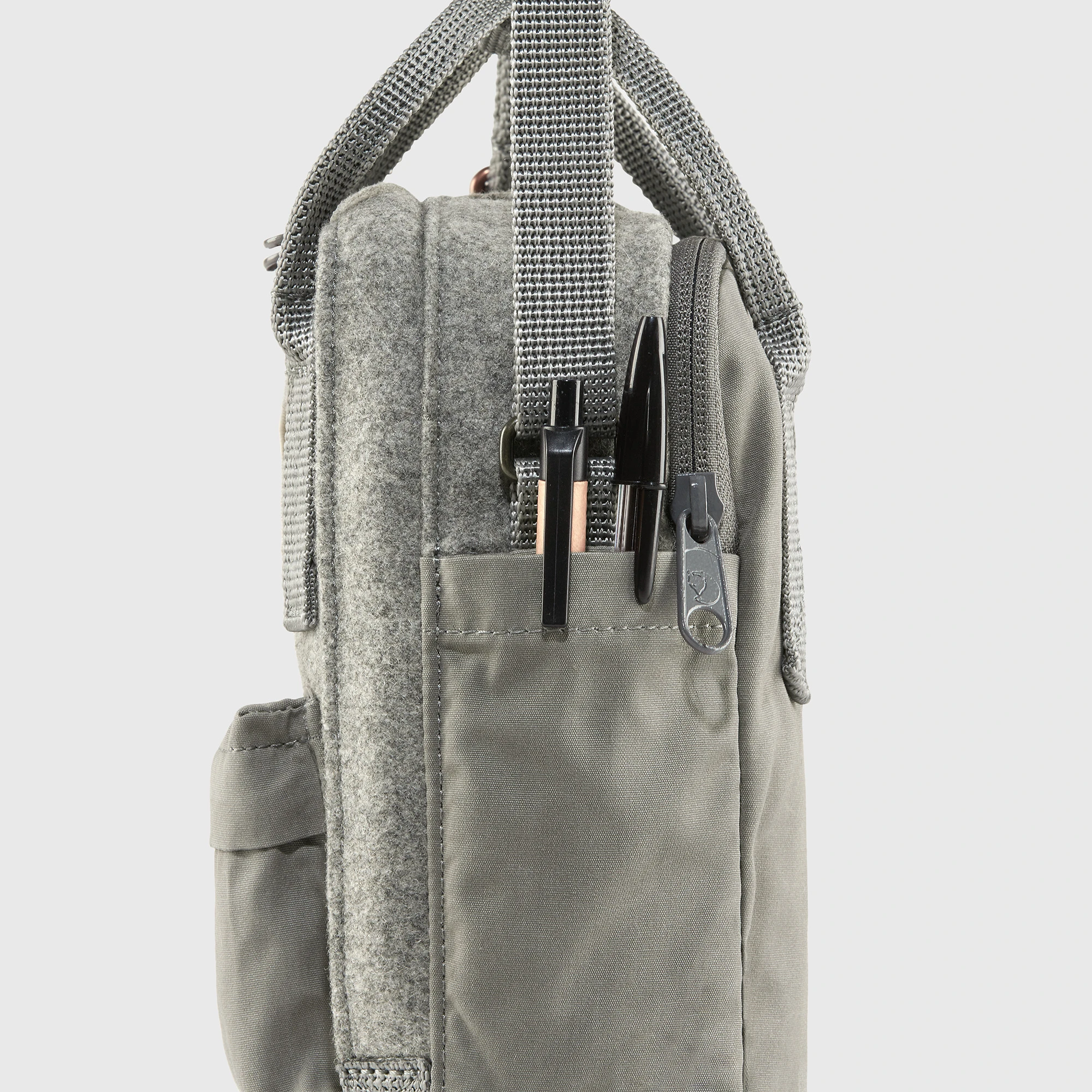 13-kankan-re-wool-sling–1.jpg