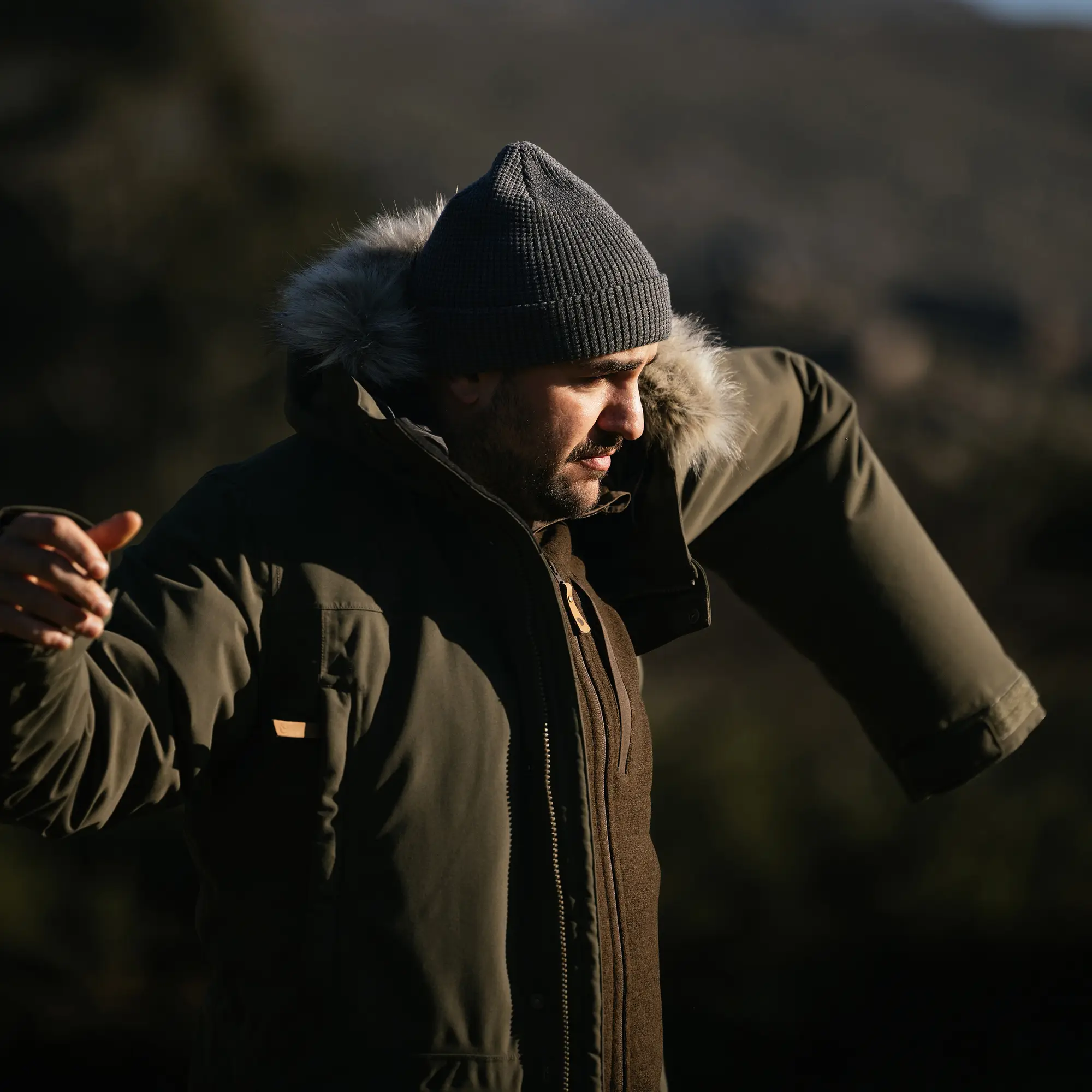13414-nuuk-lite-parka-m–1.jpg