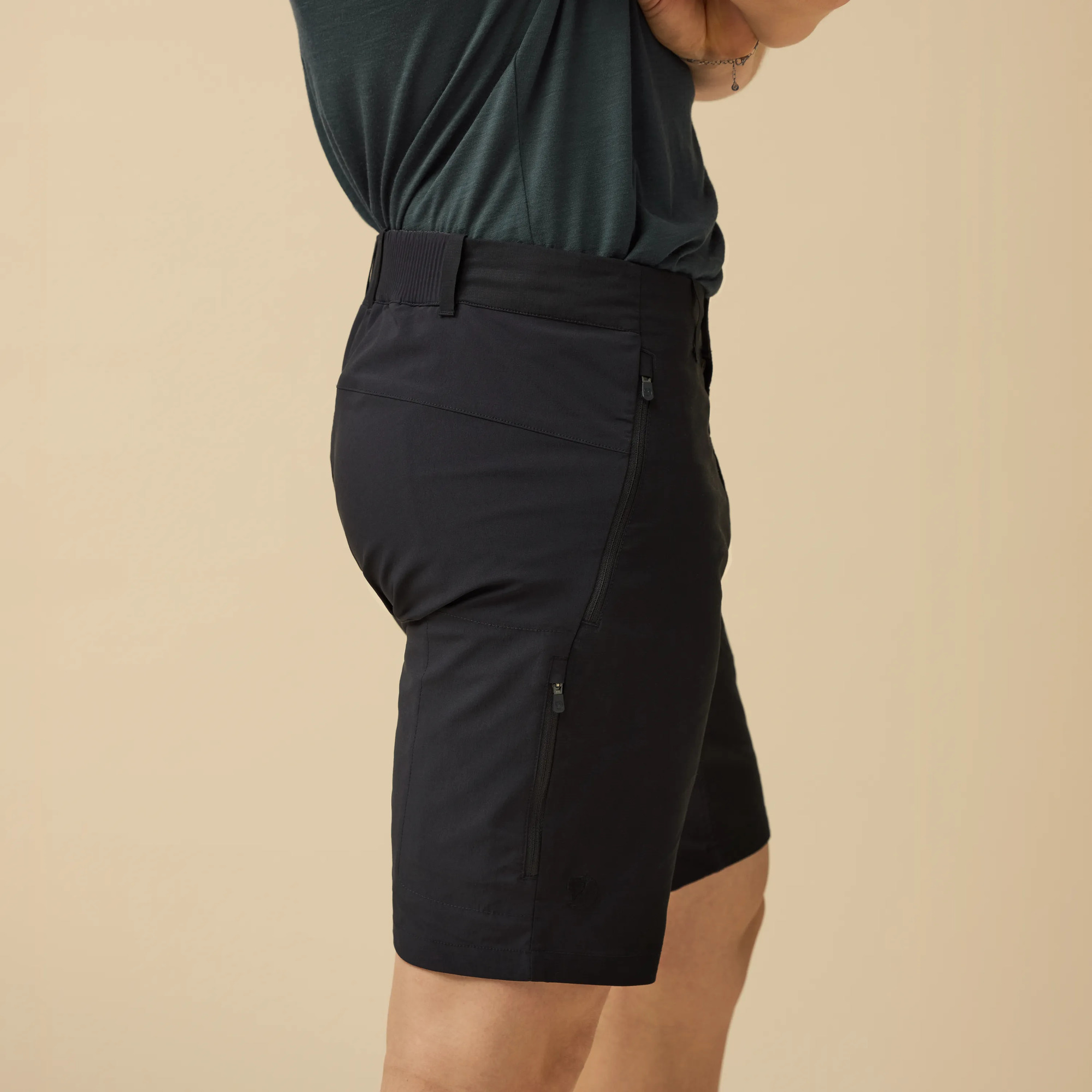 14726-hoja-hybrid-shorts-m–1.jpg