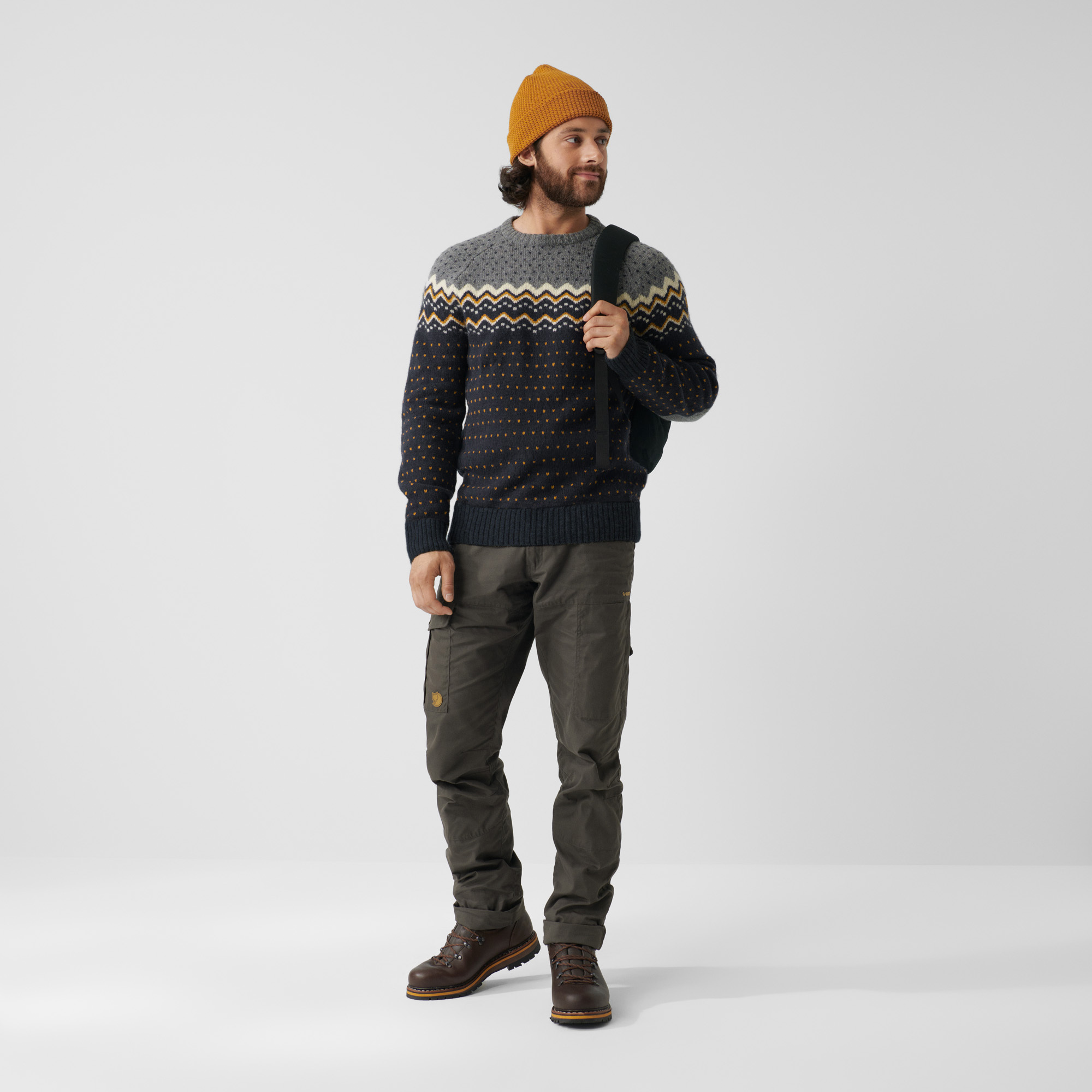 Övik Knit Sweater M 
