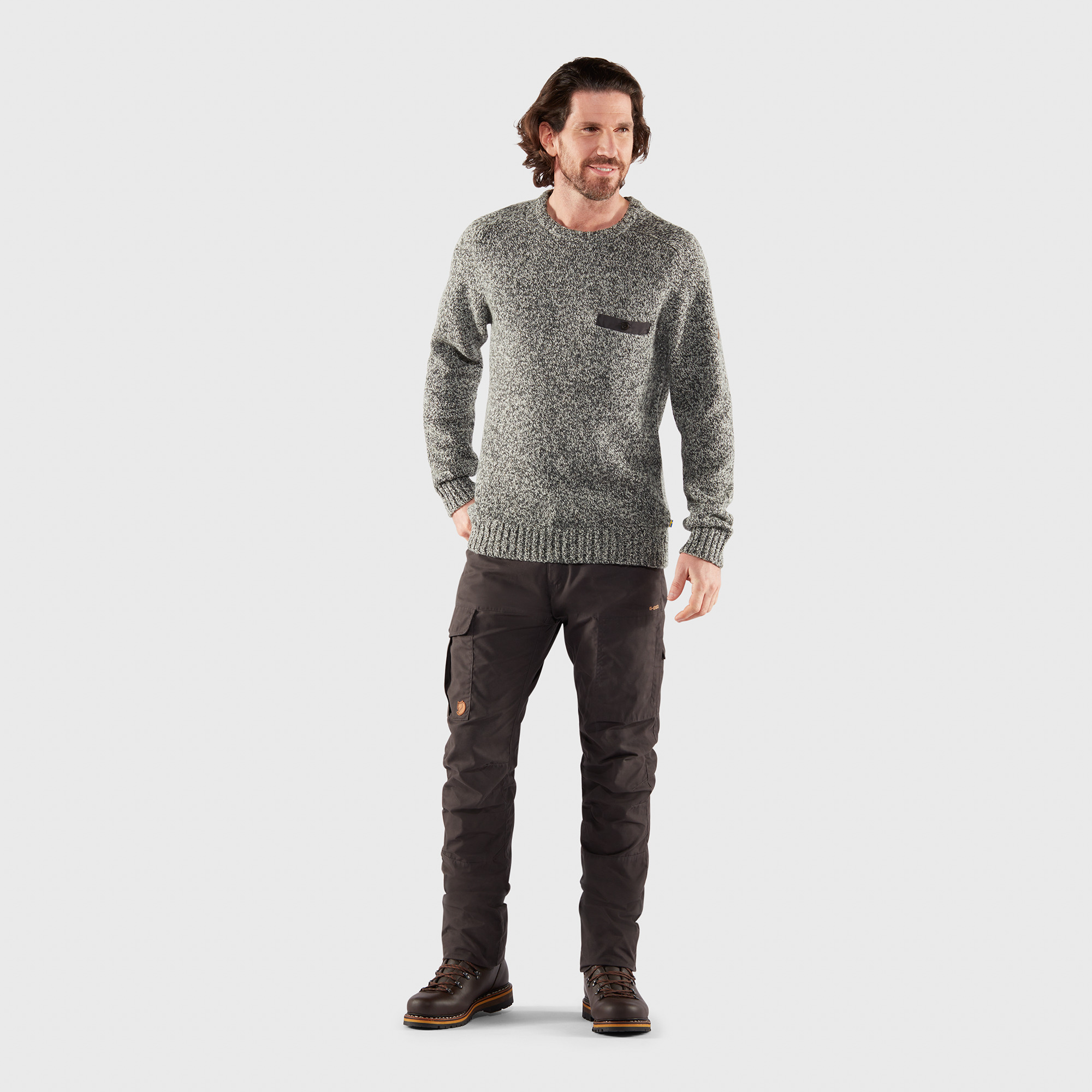 Lada Round-neck Sweater M 