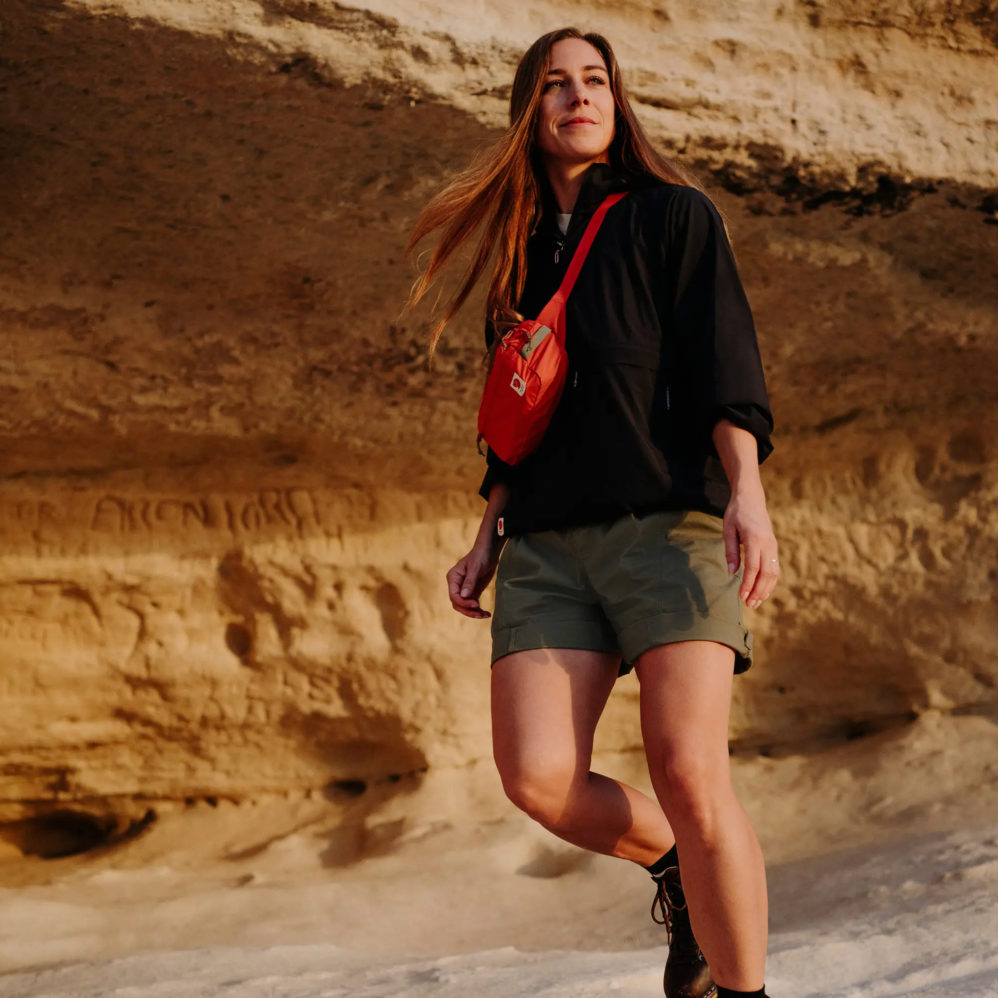 6652-high-coast-hip-pack–1.jpg