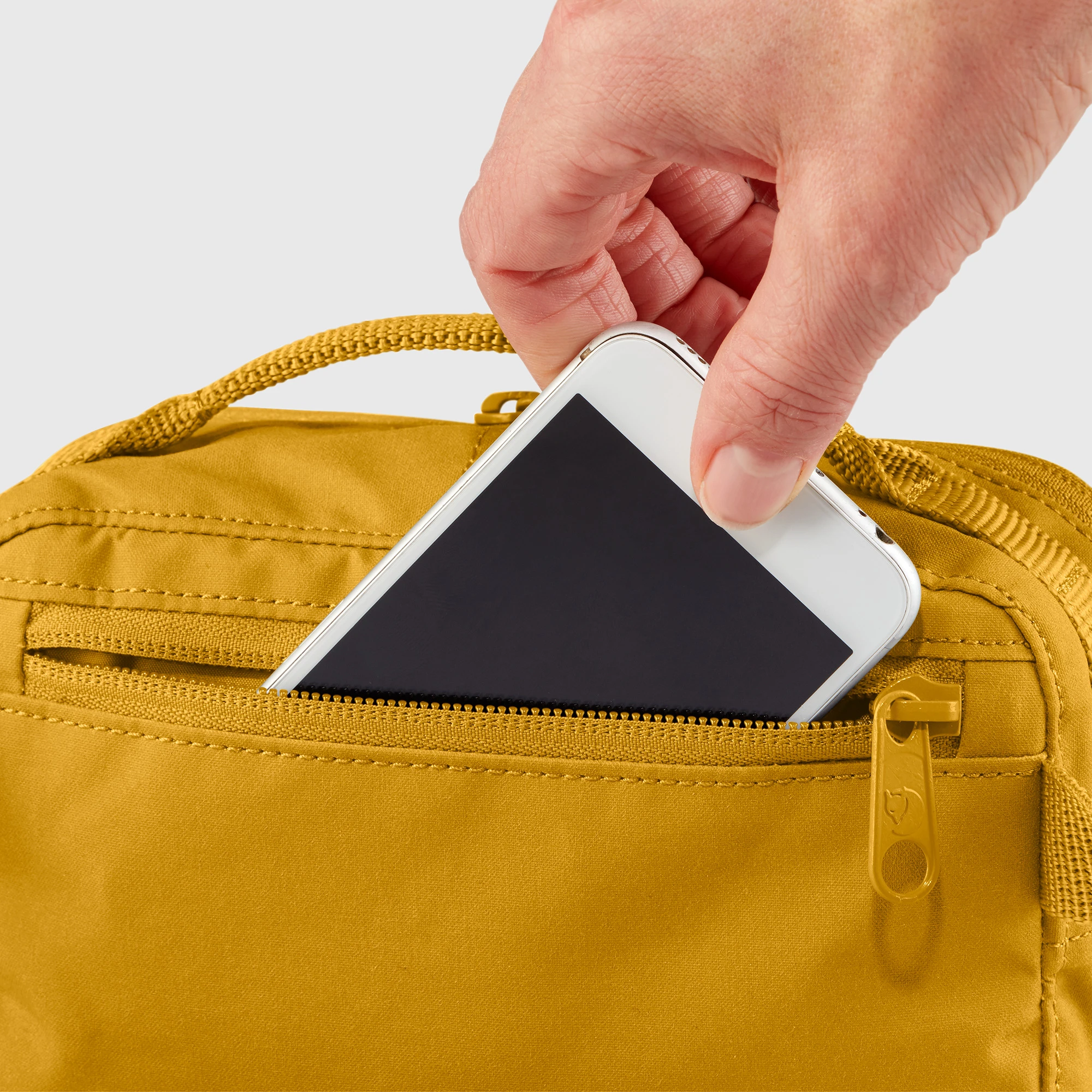 6665-kankan-hip-pack–1.jpg