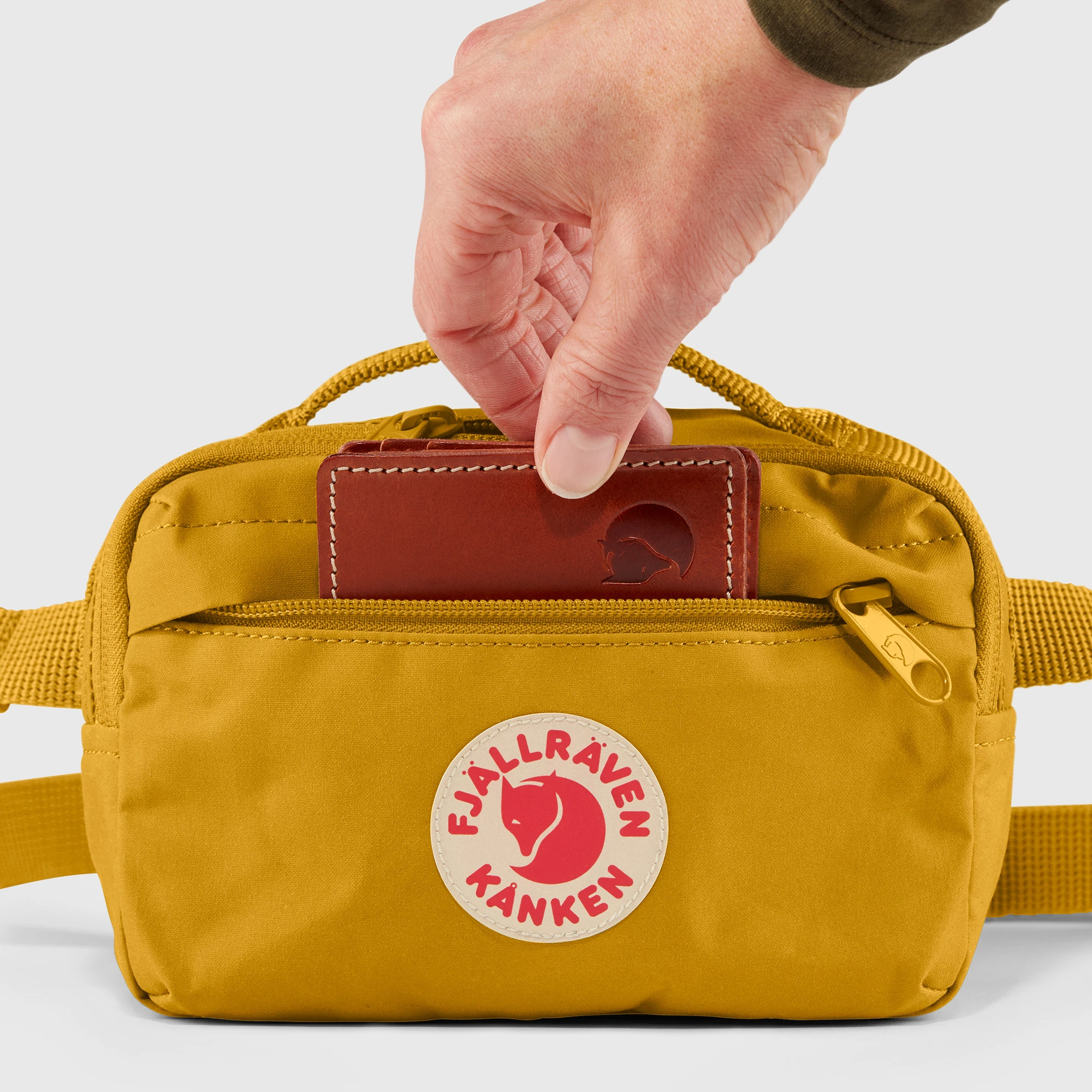 6665-kankan-hip-pack–1.jpg