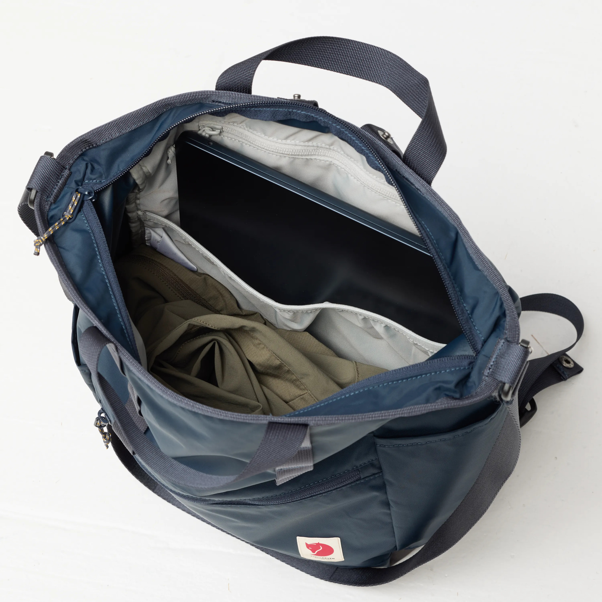6732-high-coast-totepack–1.jpg