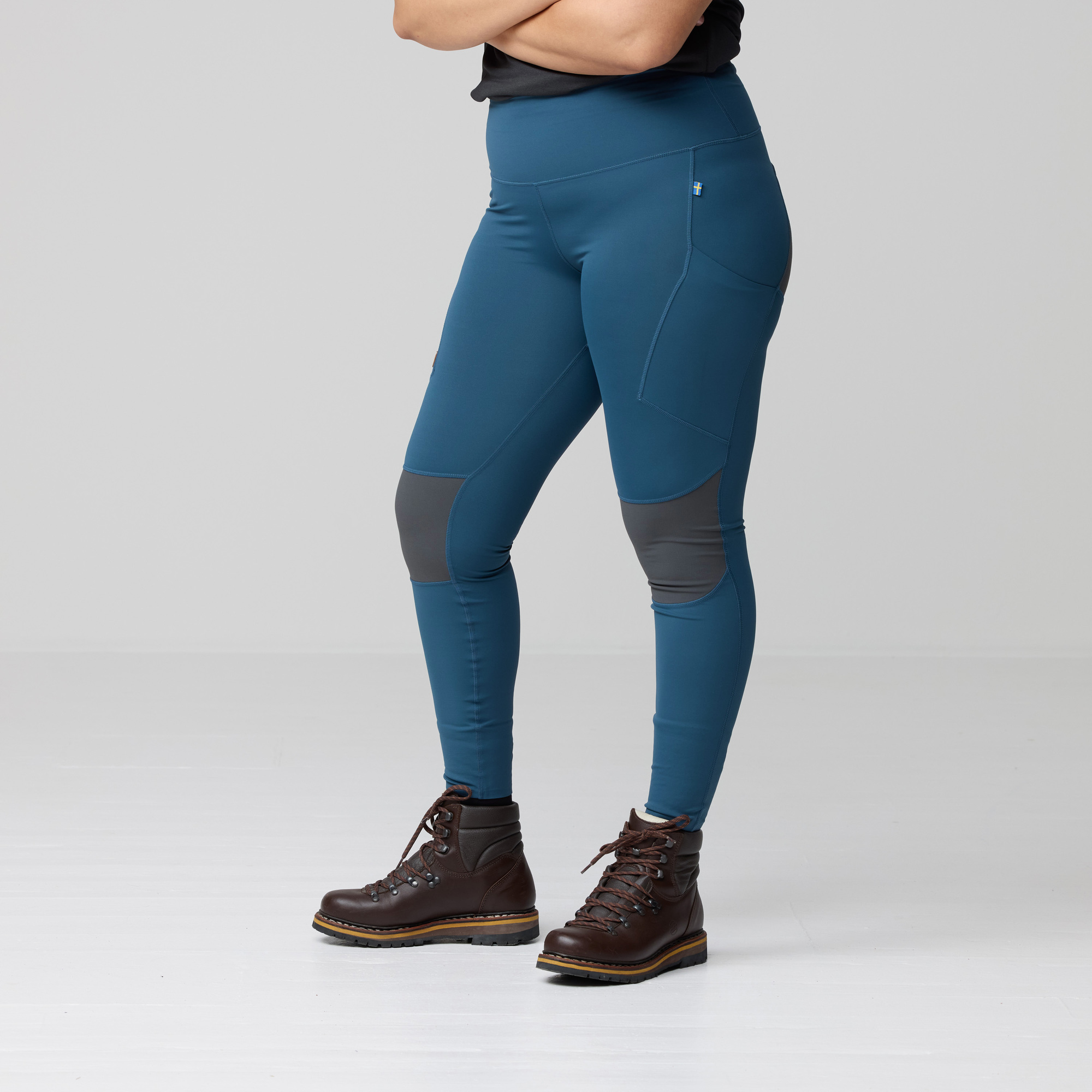 7734-abisko-trekkang-tights-pro-w–1.jpg