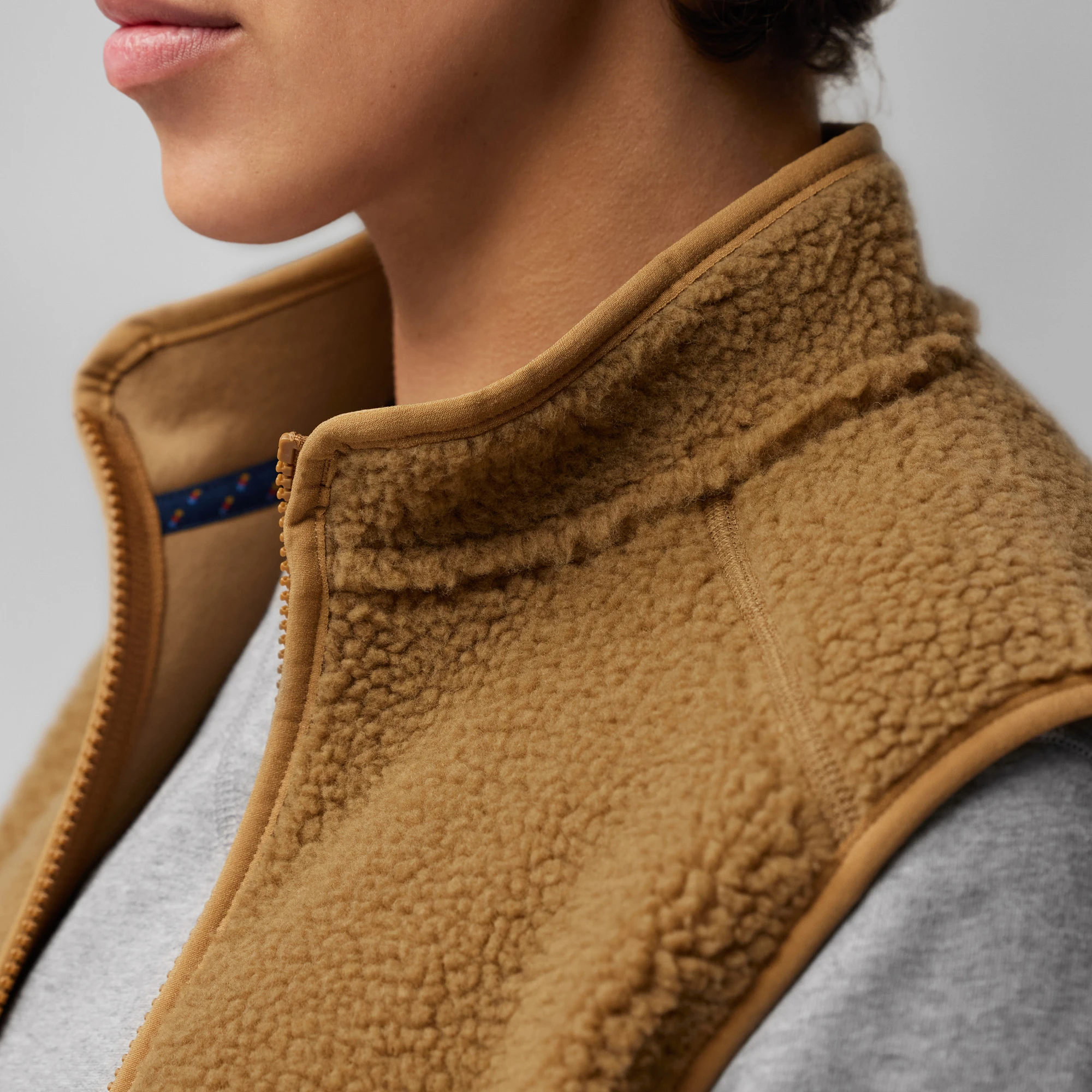 9832-vardag-pile-fleece-vest-w–1.jpg